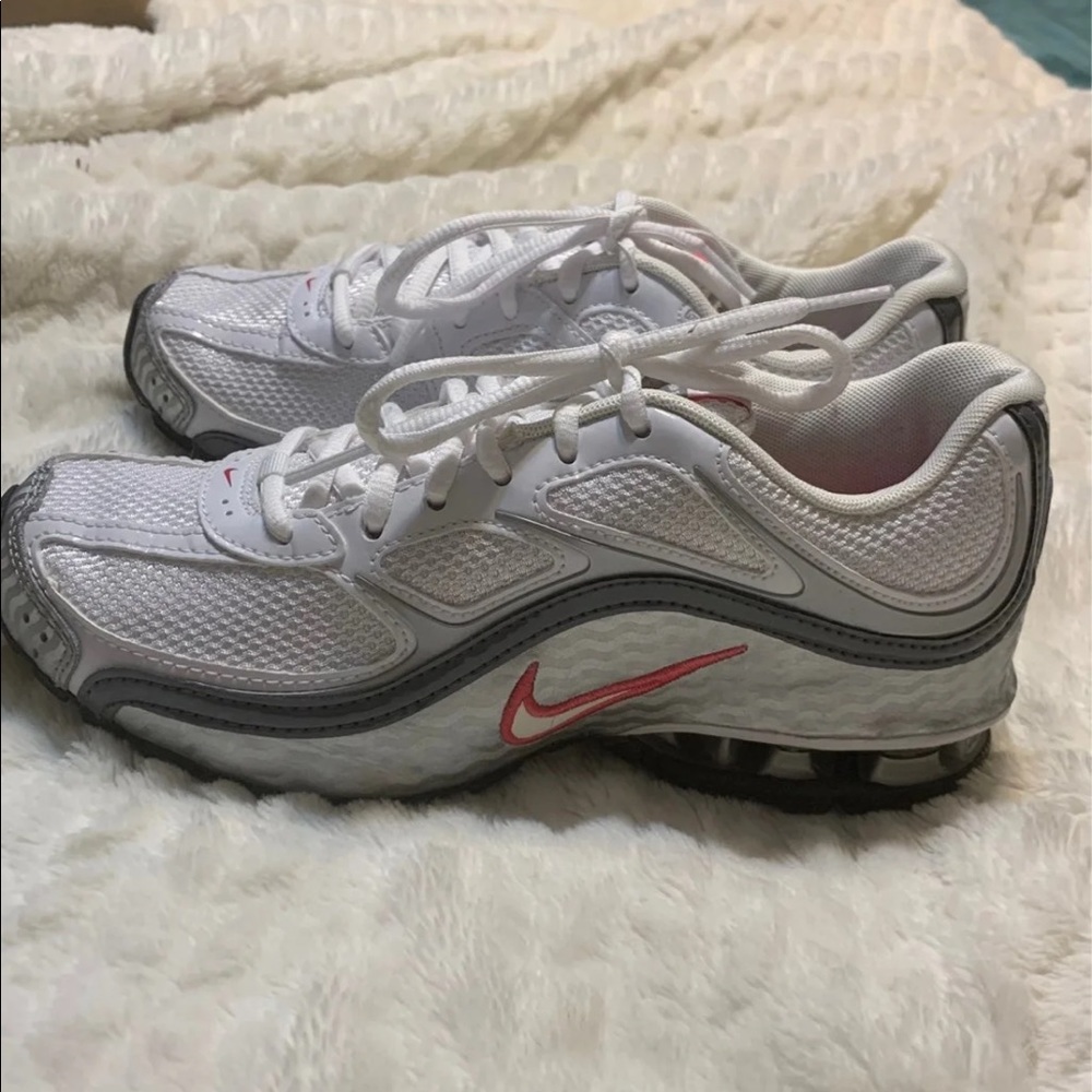 Nike women’s shoes